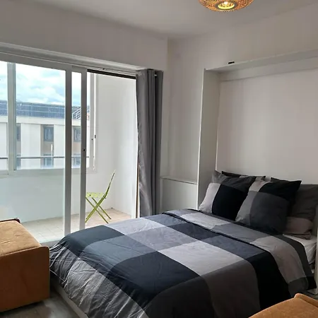 Promenade Des Homestay Nice