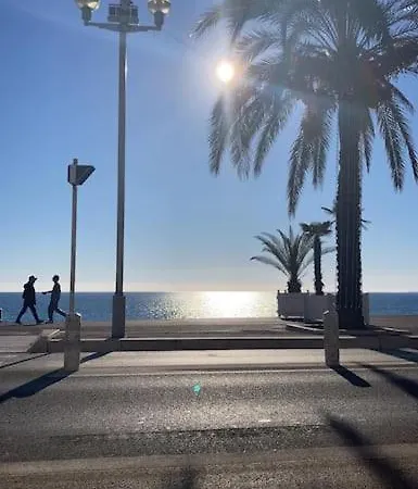 Apartment Bellanissabnb ! Massena - French Riviera ! Nice