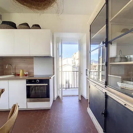 Apartment Nestor&jeeves - Reve Bleu - View Port - Balcony