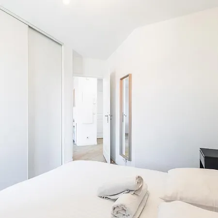Апартаменты 68 Arson - Appt 2 Pieces Dernier Etage - Terrasse - Parking *