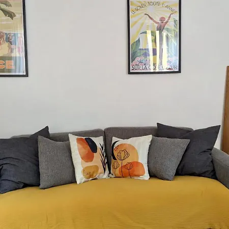 Apartment Typique - 2 Bedrooms,typical Apartment-old Town Nice
