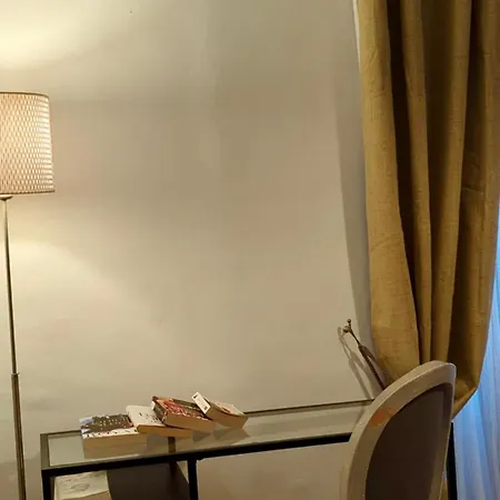 Typique - 2 Bedrooms,typical Apartment-old Town *