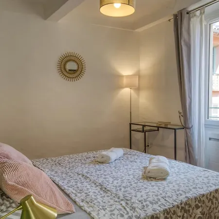 Typique - 2 Bedrooms,typical Apartment-old Town Nice