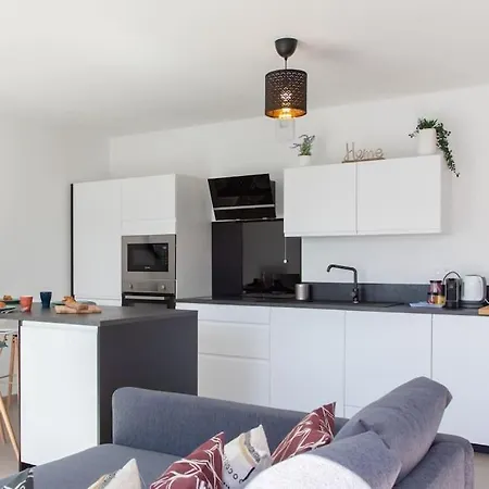 L17 Arenas 3 Balconies 5mins To The Sea Nice