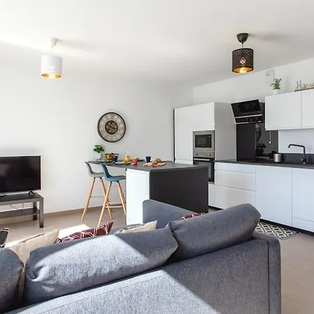 L17 Arenas 3 Balconies 5mins To The Sea Nice