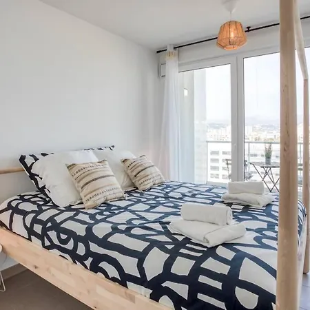 L17 Arenas 3 Balconies 5mins To The Sea Apartment