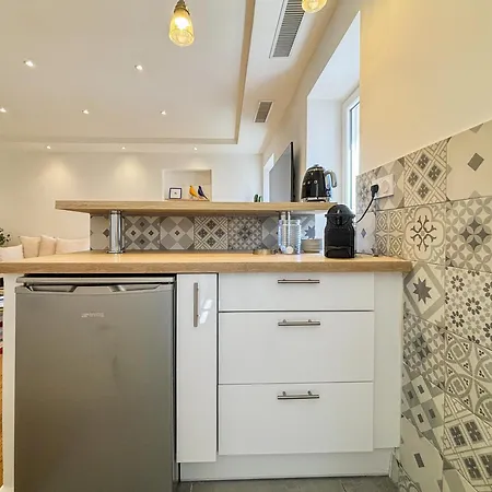 Cours Saleya - Wifi, Ac, 2pers, Apercu Mer *