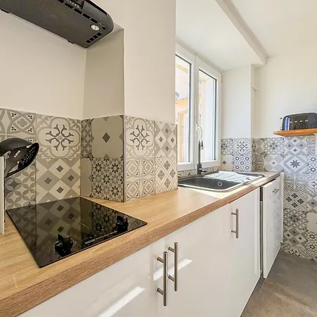 Cours Saleya - Wifi, Ac, 2pers, Apercu Mer Apartment