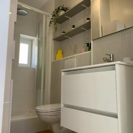 Riviera - Les Toits D Augustin - Bright With A C - Old Town Apartment Nice