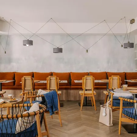 Yelo Jean Medecin Hotel, Sonder By Marriott Bonvoy