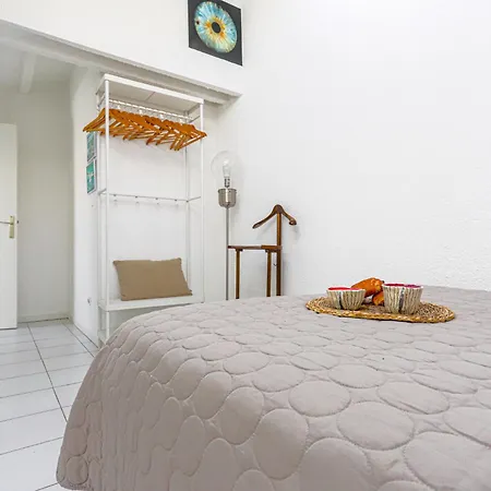 L'escurial By Interhome ニース