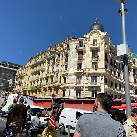 D Hotes Séjour chez l'habitant Nice