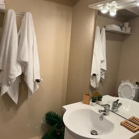 Confortable Avec Vue Apartamento