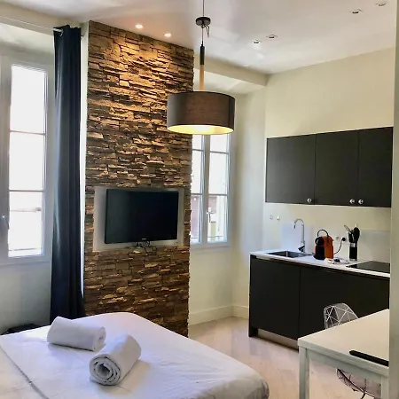 Carre D'or_superbe Idealement Place Apartment Nice