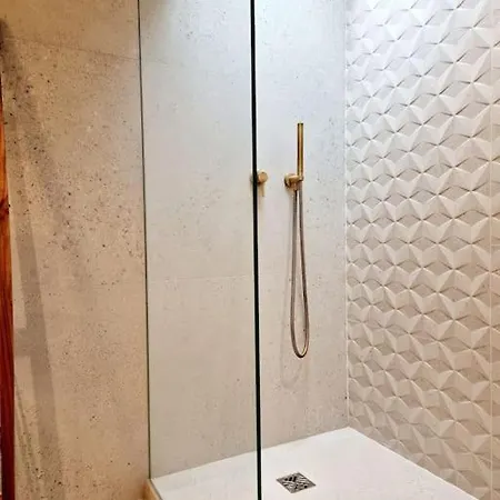 Le Royal Cocoon Carre D'or Apartment *
