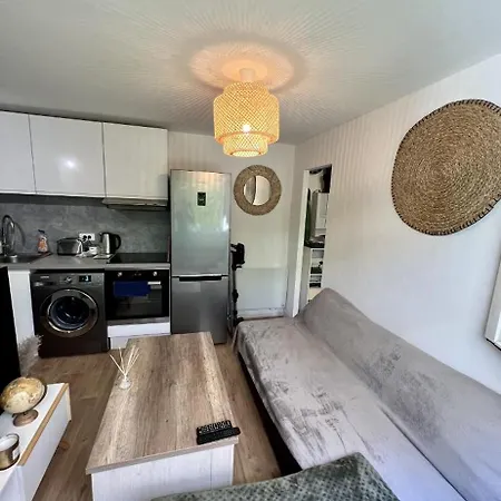 Apartment 2 Pieces Fabron *