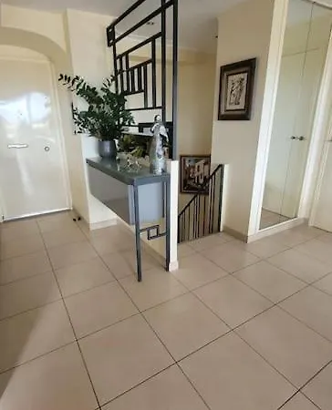 Duplex Apartment, Sea View And Swimming Pool Nice