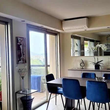 Apartment Duplex Apartment, Sea View And Swimming Pool