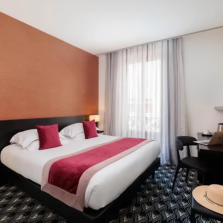 Best Western Plus Massena Hotel 4*