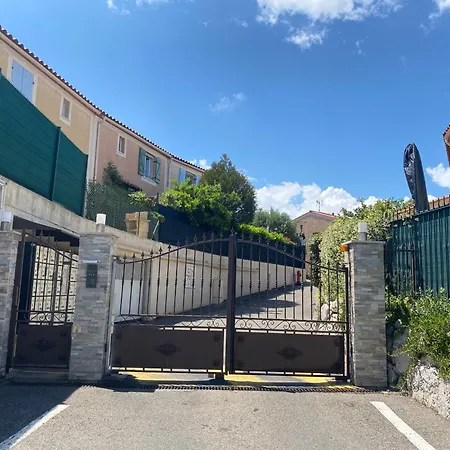 בית נופש Maisons De Bellet