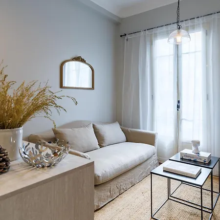 Modern One Bedroom Close To Promenade Des Anglais Nice