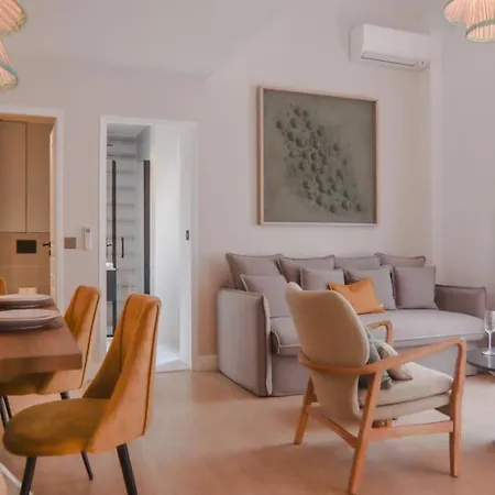 Angleterre 6 - Grand Avec Etage, Coeur De Apartment