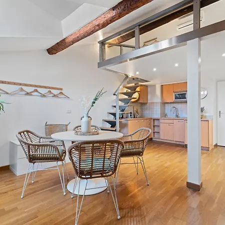 Renting - 3 Massena - Chic Escape Luxury Duplex Place Massena * Nice