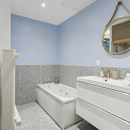 Apartment Lavie Maison Hot Tub Seaside Flat