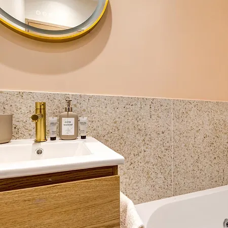 Lavie Maison Hot Tub Seaside Flat Apartment *