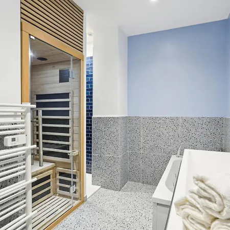 Lavie Maison Hot Tub Seaside Flat Apartment Nice
