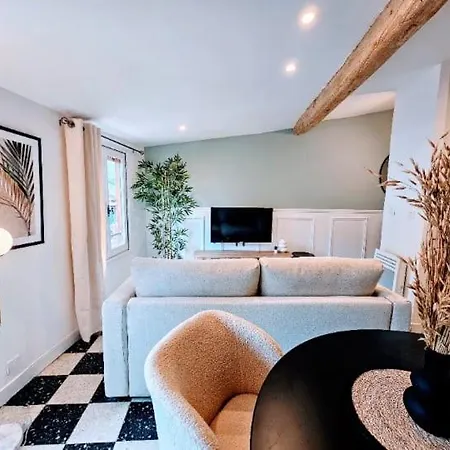 Apartment 4 Couchages Elegant Au Coeur Du Vieux