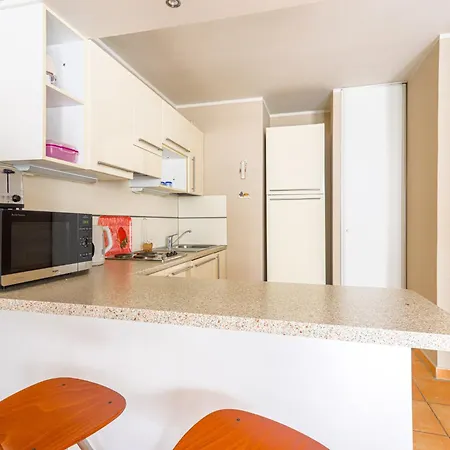 Apartment Les Balcons De Port By Interhome Nice