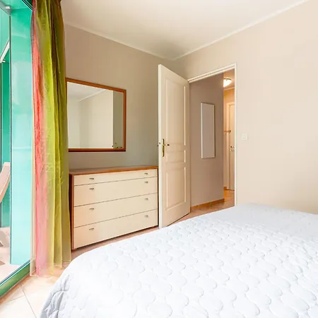 Les Balcons De Port By Interhome Apartment