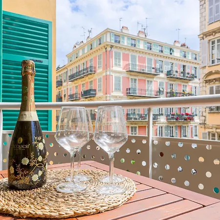 Apartment Les Balcons De Port By Interhome Nice