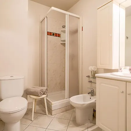 Les Balcons De Port By Interhome * Nice