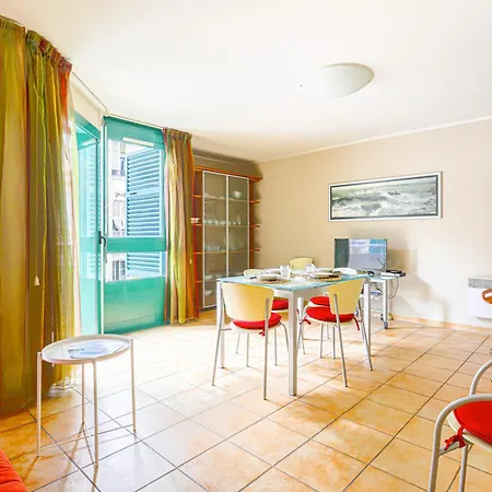 Apartment Les Balcons De Port By Interhome Nice