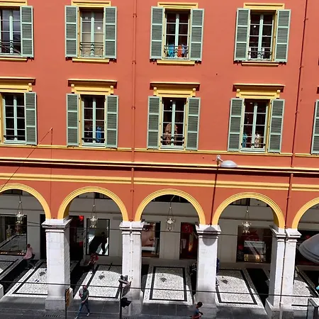 Appartement Place Massena *