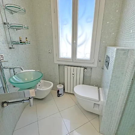 Sea Front Penthouse Cote D Azur * Nice