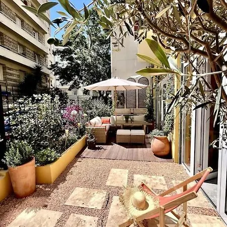 Apartment - Amazing Flat To 10 Min To Sea - Garden