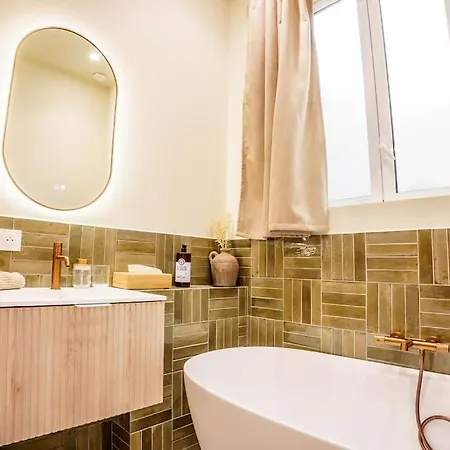 - Amazing Flat To 10 Min To Sea - Garden Apartment