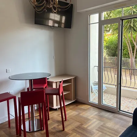 Apartment Long Nearby Mariottes H Town