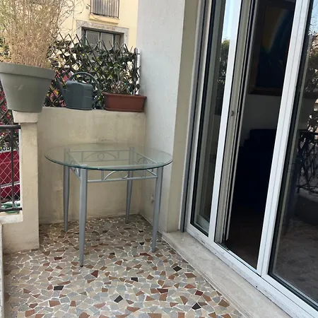 Long Nearby Mariottes H Town Apartment