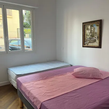 Apartment Long Nearby Mariottes H Town