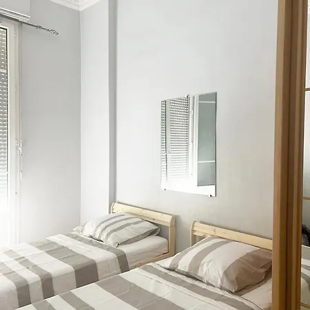 Spacieux Climatise Centre *