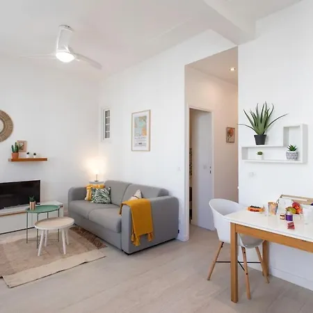 L55 2p Jean Medecin 10 Min A Pied Vieux Apartment *