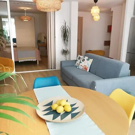 Apartment Chez L'hadriana, 2x Ac Clim Wi-fi,newly Renovated