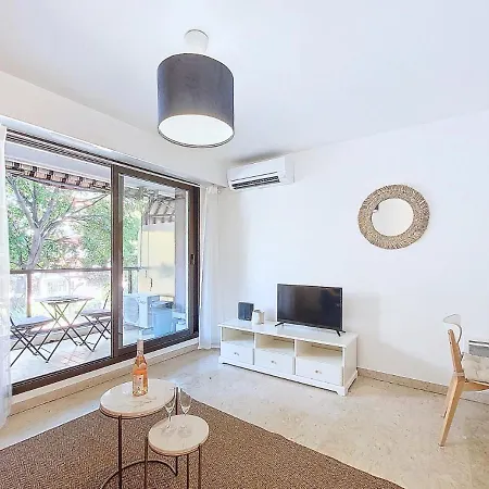 Nestor&jeeves - Kallista - - Balcony Apartment *