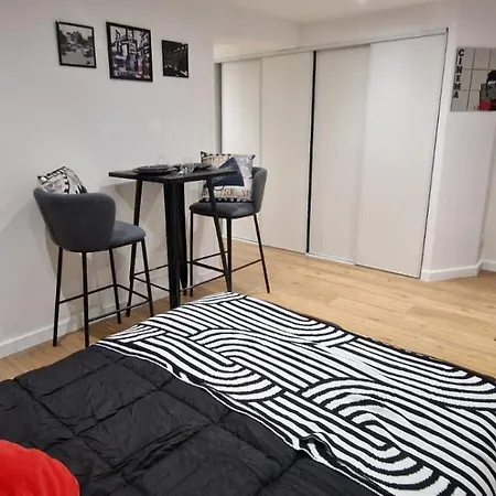Apartment Cine Chic Sous La Promenade Nice