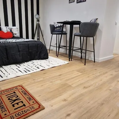 Apartment Cine Chic Sous La Promenade *