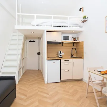 - - Superbe Avec Balcon - Centre - - Apartment Nice